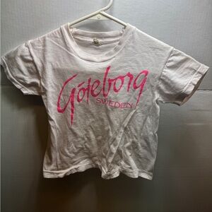 Vintage 80’s Goteborg Sweden Single Stitch Youth Souvenir Crop T-shirt Size 6-8